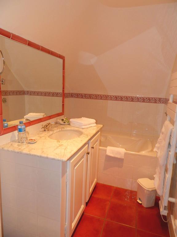 אורונייה Chateau D'Urtubie מראה חיצוני תמונה